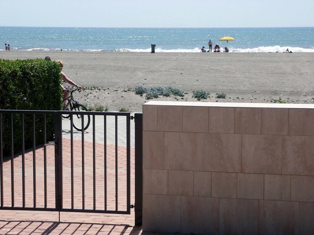 Apartamento Venavera Playa De Baria 2 K-1D Primera Linea Gran Terraza Y Wifi 外观 照片